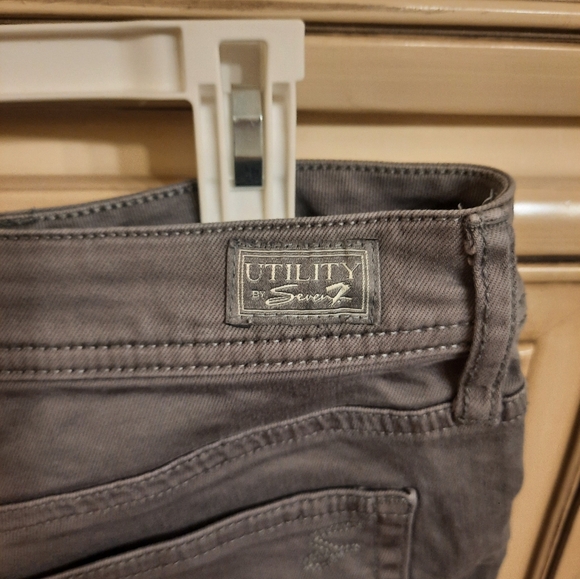 Seven7 Utility Shorts - Size 12 -‎ Grey Gray - Picture 3 of 5